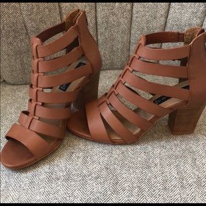 Steve Madden Fonda Leather Dress Sandals